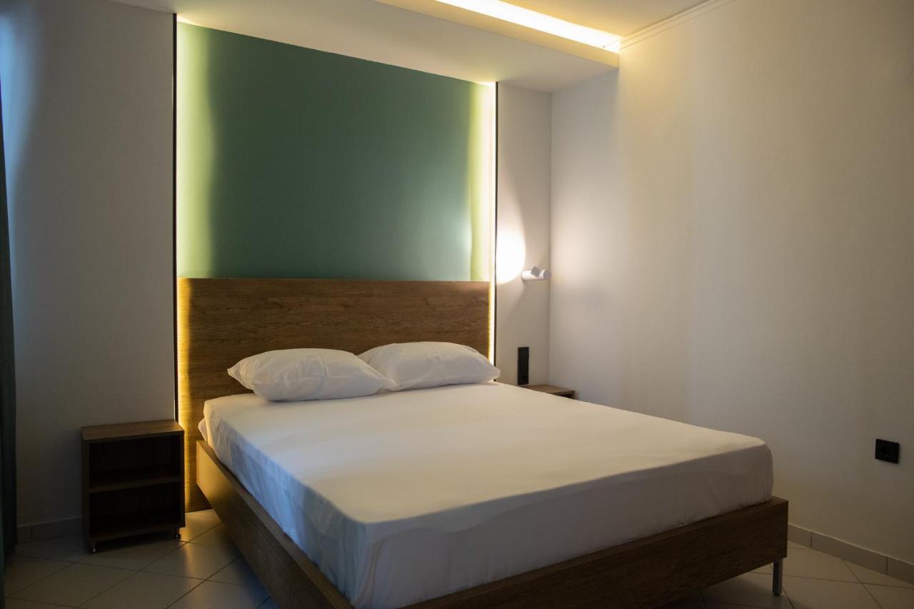Passenger Aparthotel Alexandroupoli Exterior photo
